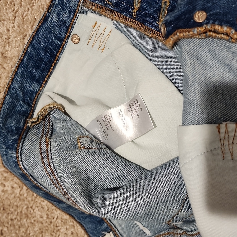 Free People Loose Cannon Button Fly Distressed Jean Shorts Women's Size … - Picture 9 of 9